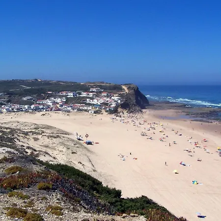 Arrifana Beach- T2 Sun & Surf Flat Apartament Aljezur